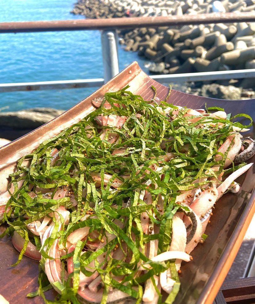 너뱅이등대횟집(Neobangi Lighthouse Raw Fish Restaurant)