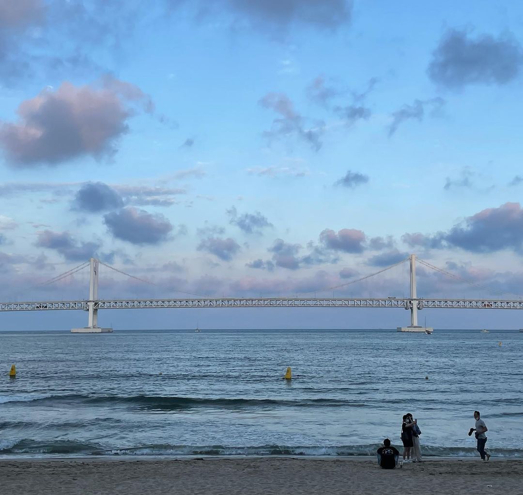 광안리해수욕장(Gwangalli Beach)'s picture