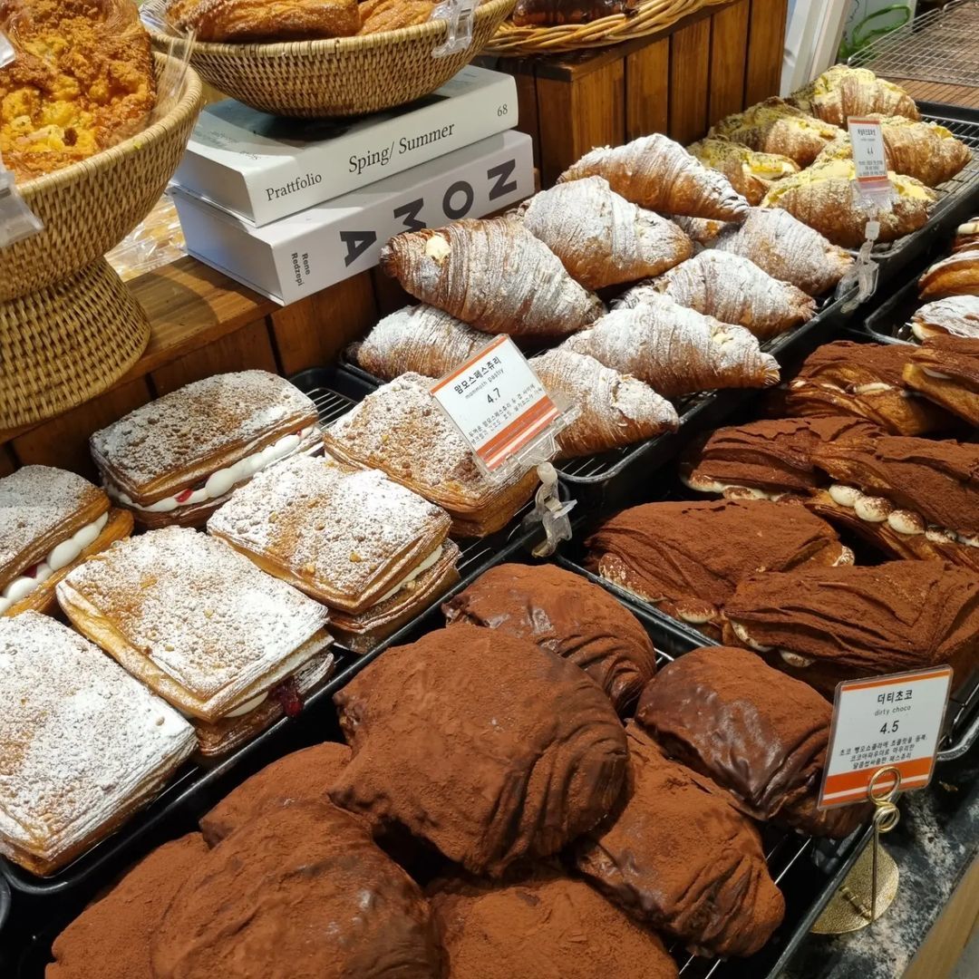 꾸드뱅(Que de Pain Bakery Cafe)