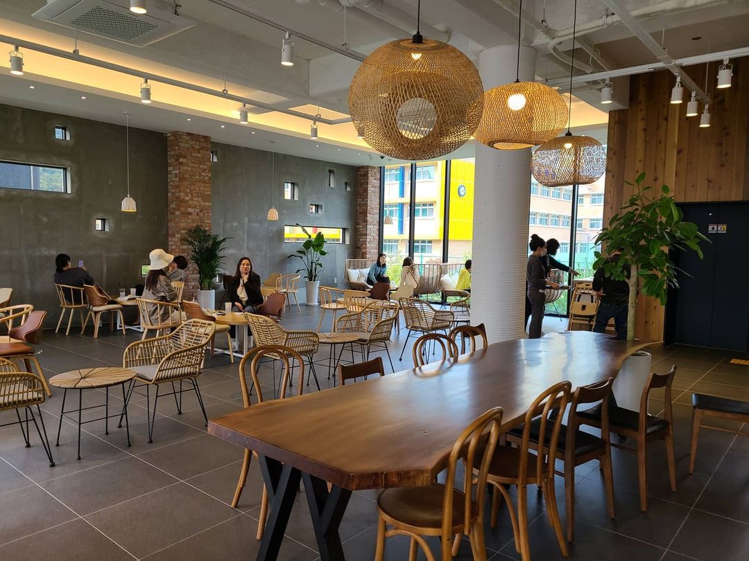 연선흠베이커리카페(YONSUNHEUM BAKERY CAFE)