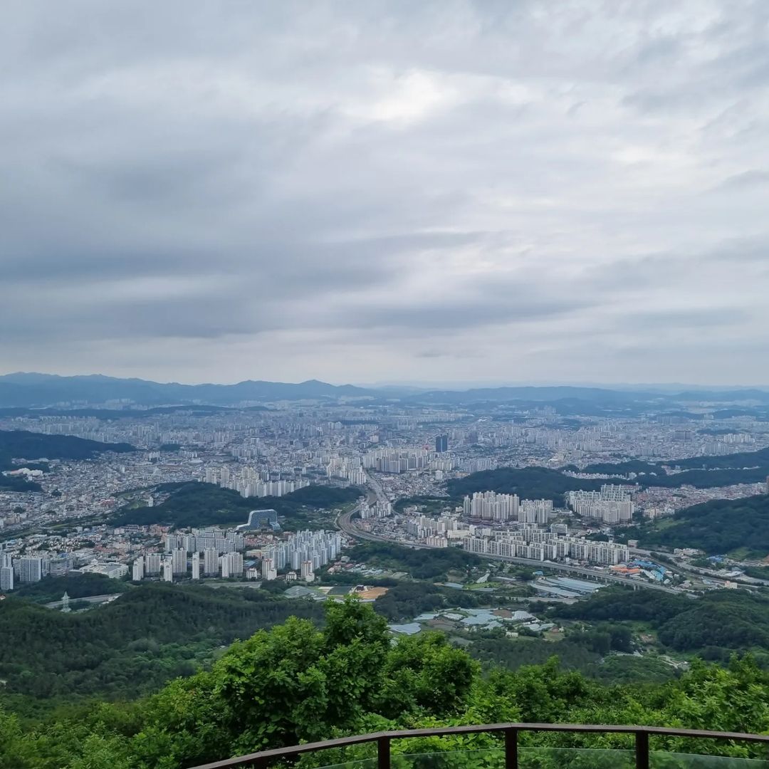 식장산해돋이전망대(Sikjangsan Sunrise Observatory)'s picture