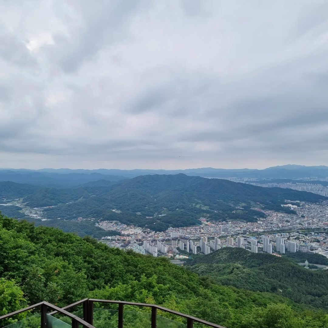 식장산해돋이전망대(Sikjangsan Sunrise Observatory)'s picture