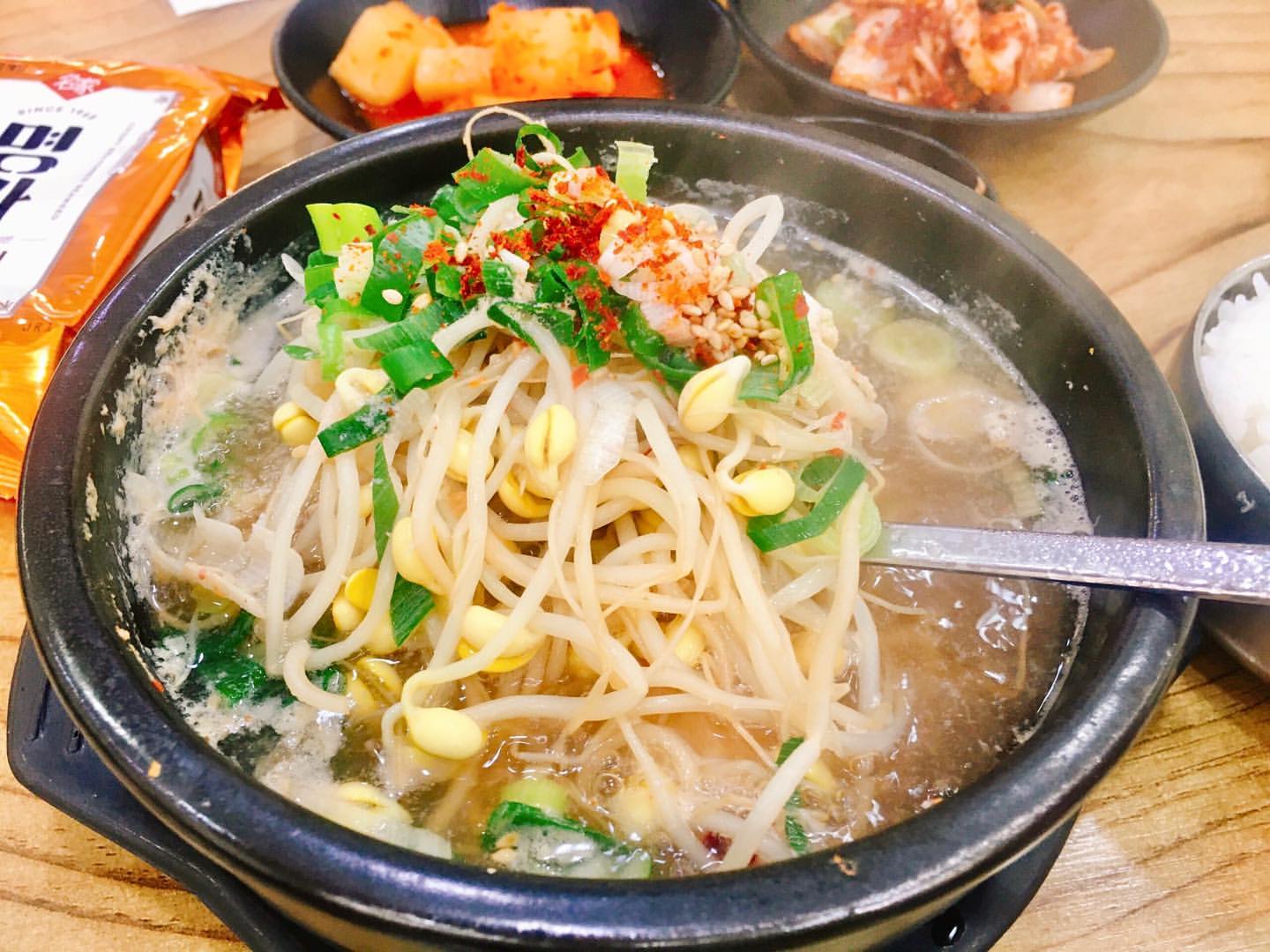 전주꺼꾸로콩나물국밥