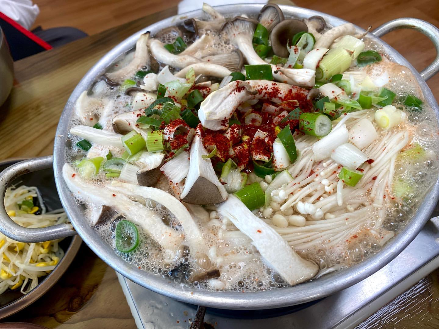 삼정콩마을가마솥두부집