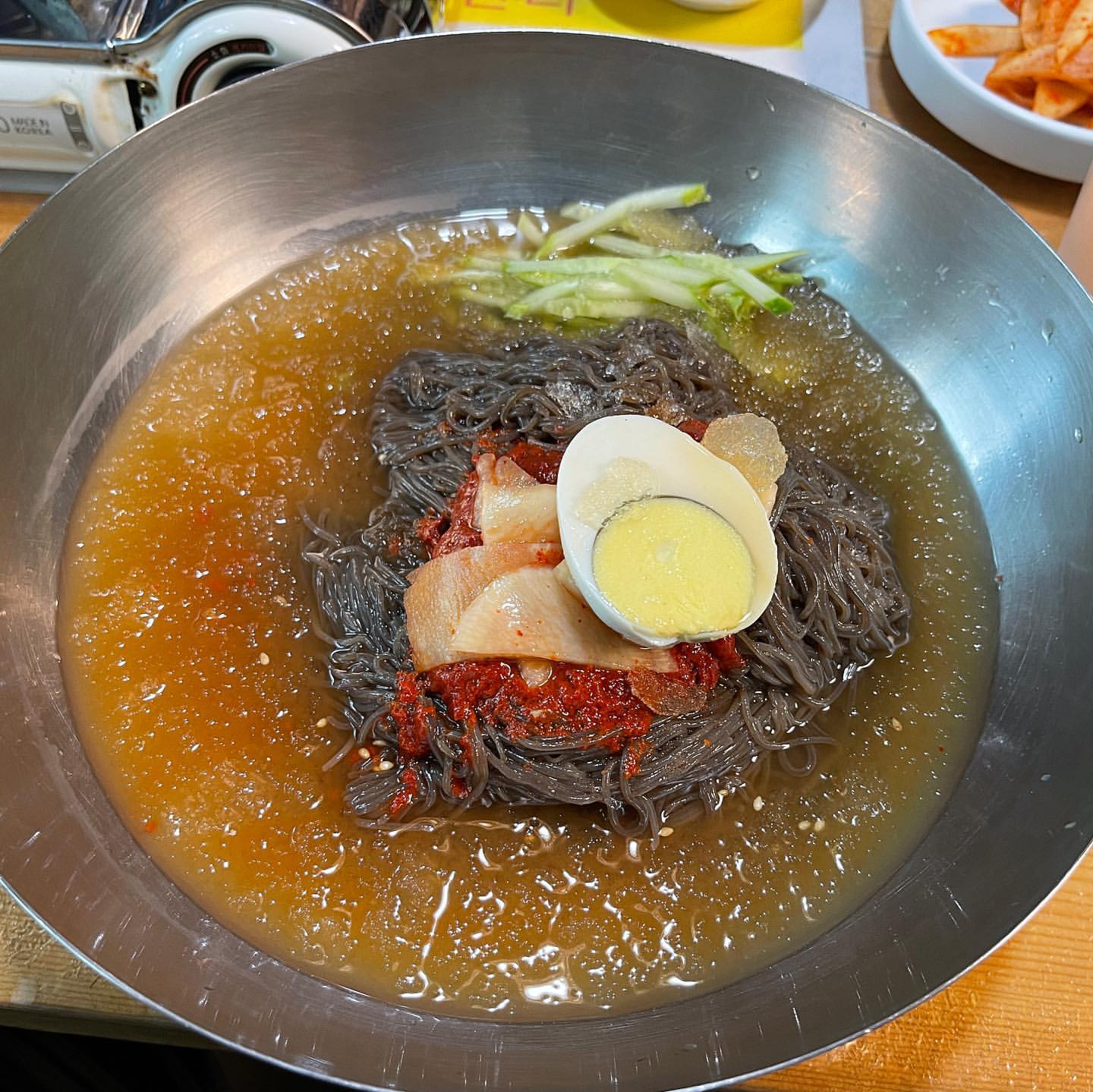 동송칡냉면(Dongsong Chik Naengmyeon)