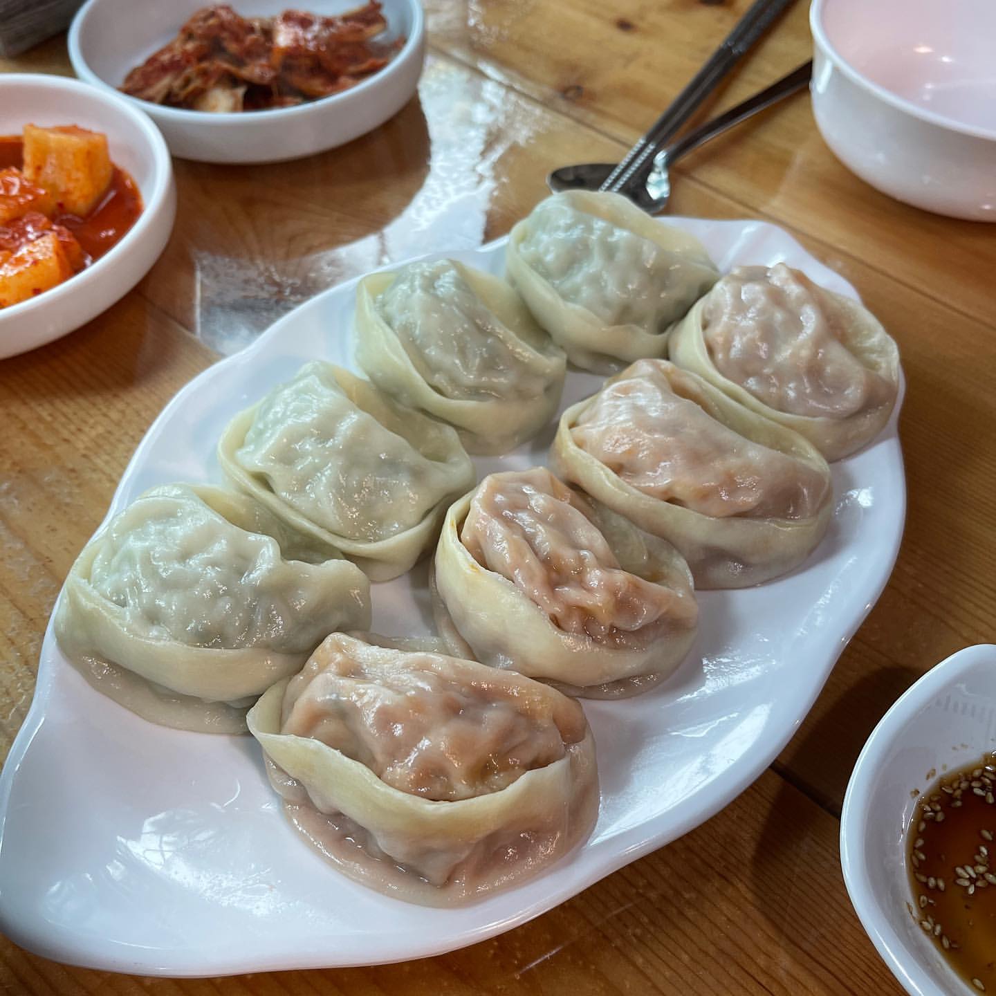 동송칡냉면(Dongsong Chik Naengmyeon)
