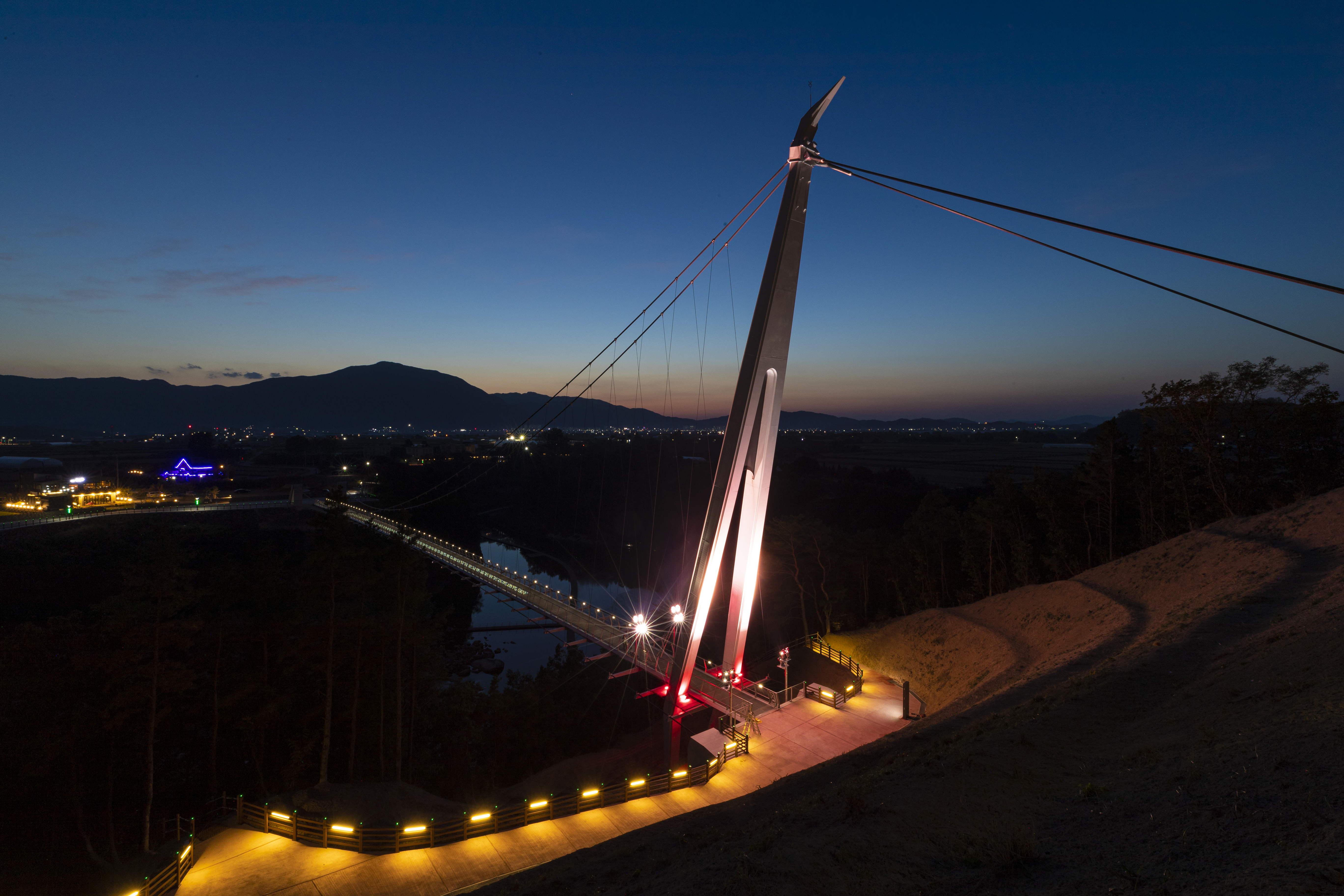 Beyond the Hantangang Milky Way Bridge: Stories of Cheorwon