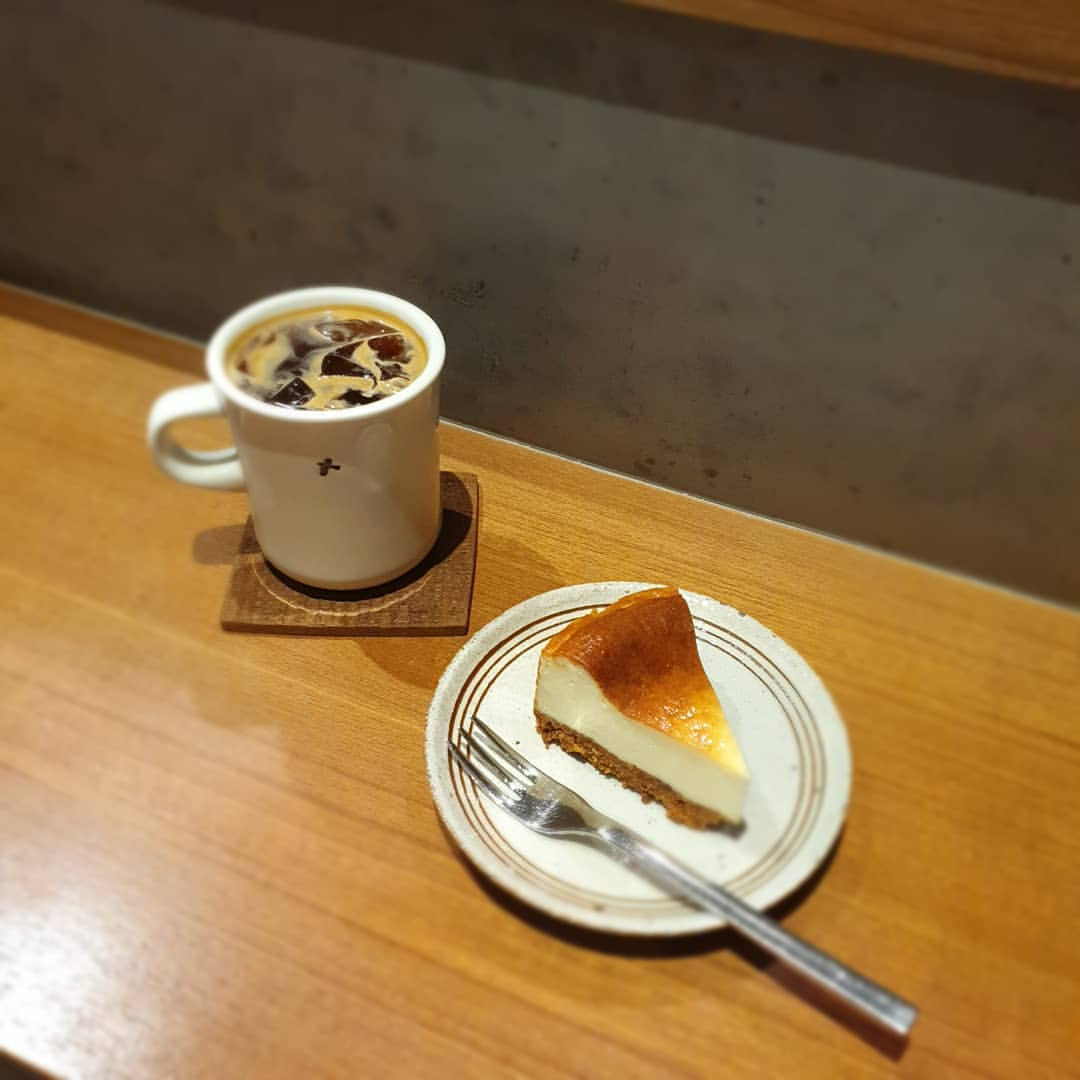 Jack & NaNa coffee store