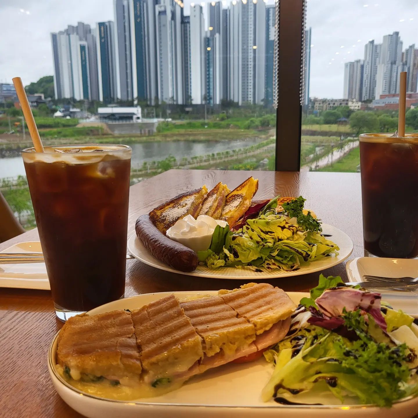 마젠타(Cafe Majenta)