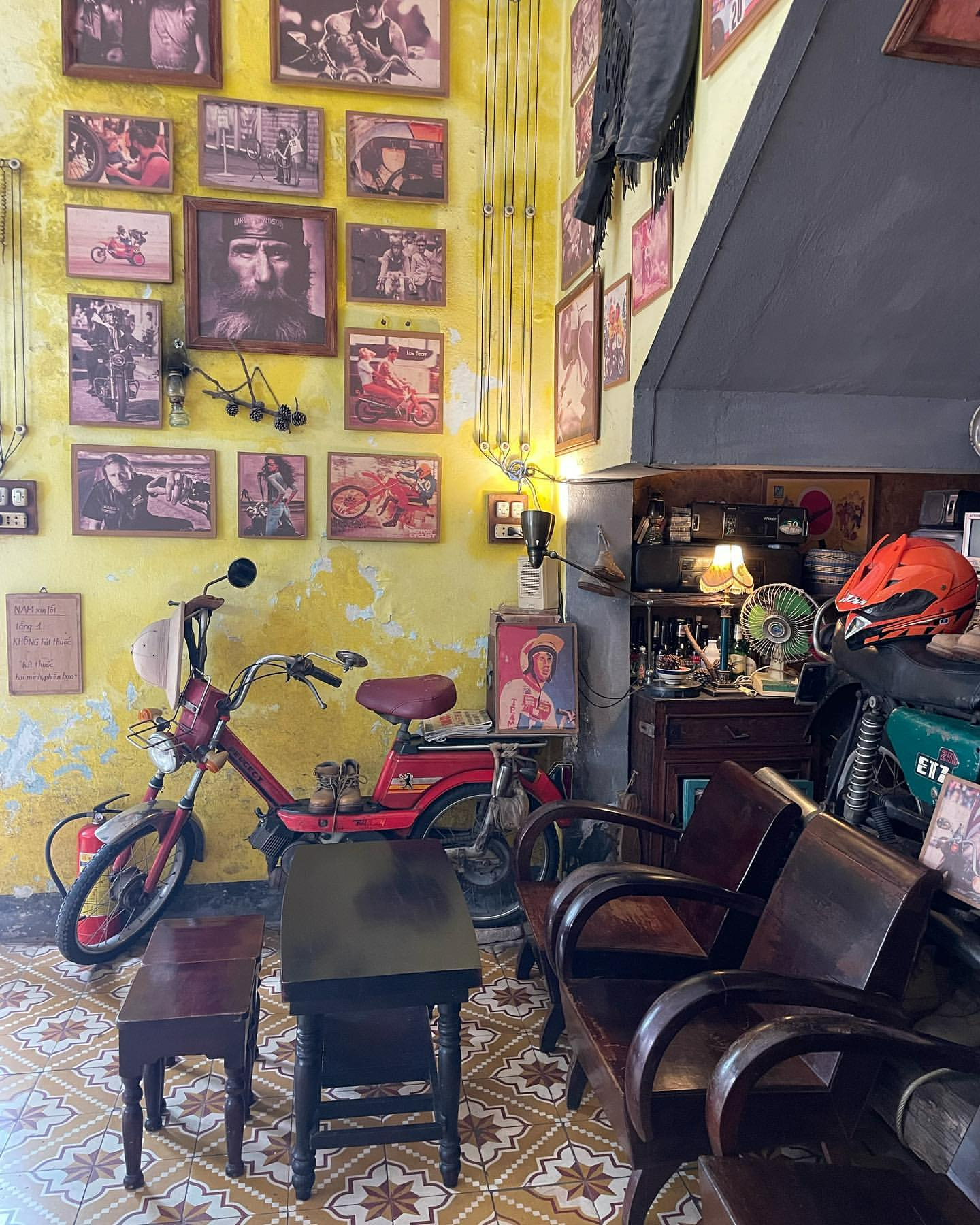 NAM house Cafe(남하우스 카페)