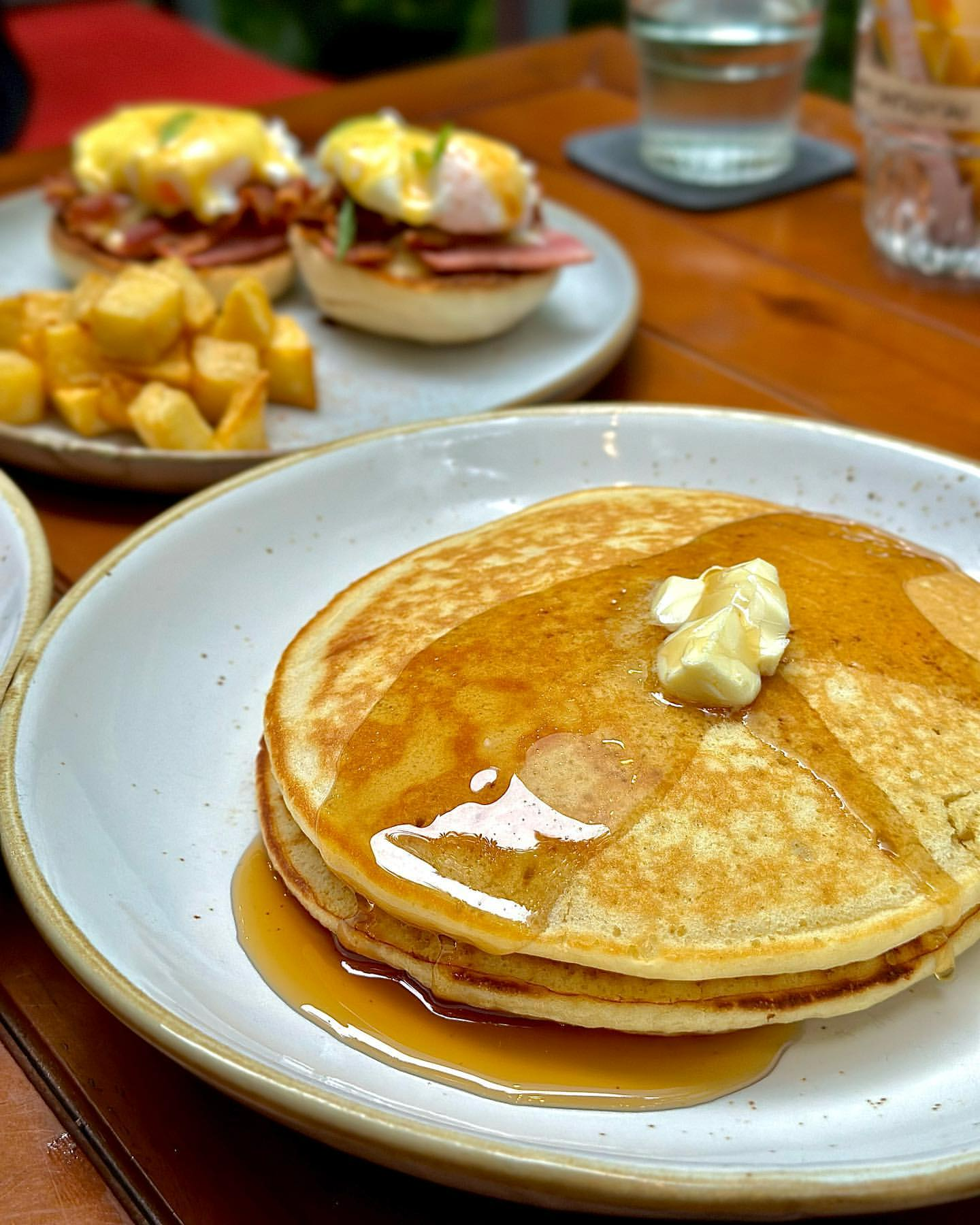 Quán cà phê Sáu Trên Sáu(식스 온 식스 카페)