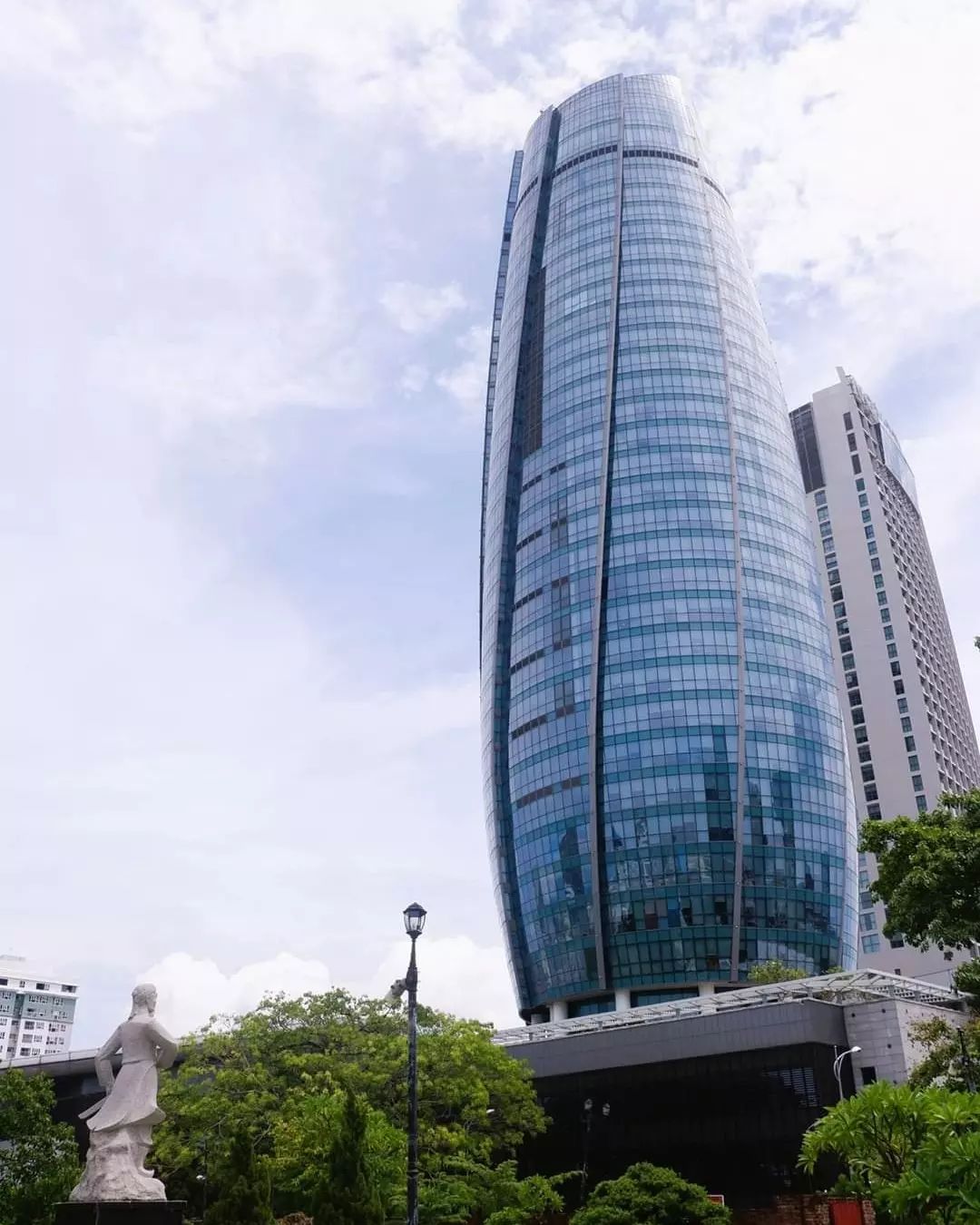 Da Nang City & Entertainment Tour