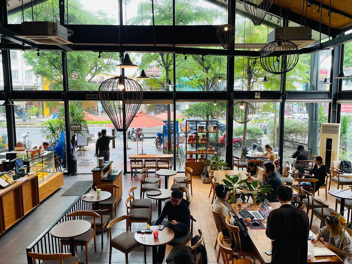 The Coffee House(더 커피 하우스)