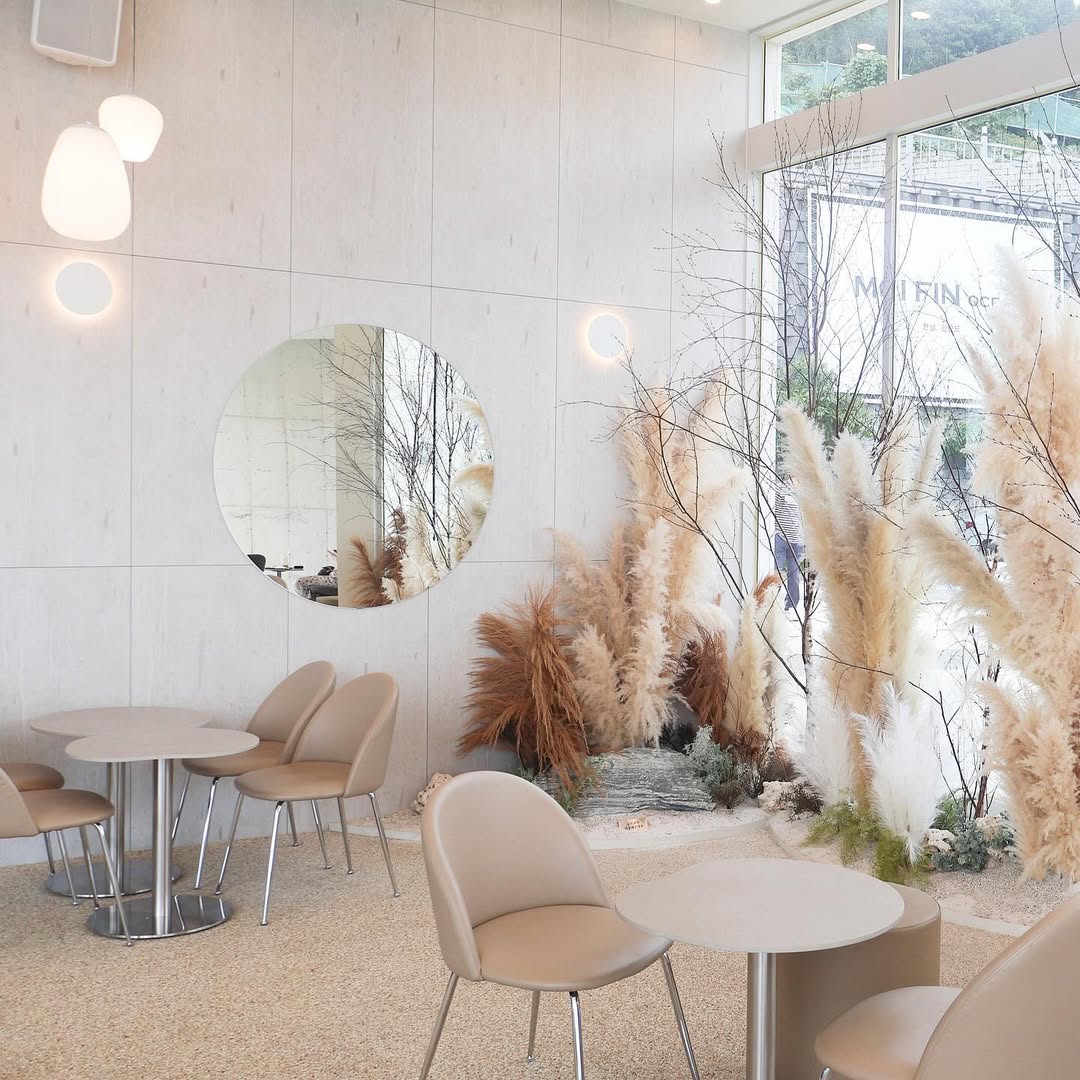 모이핀(MOI FIN)'s picture