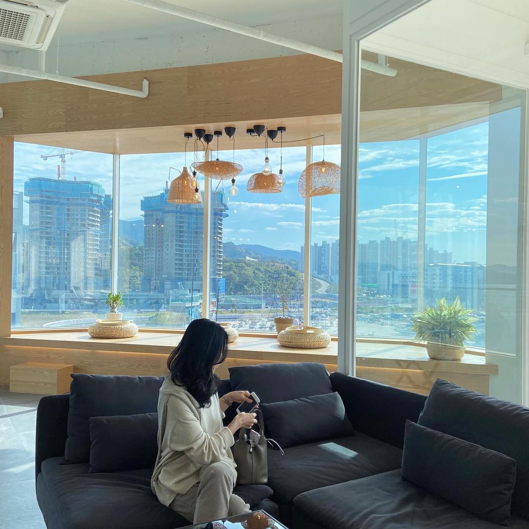 발콘 드 예울(BALCON de YEUL)