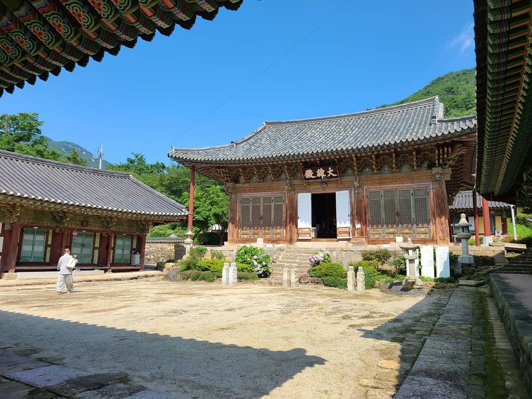 흥국사(Heunggugsa)'s picture