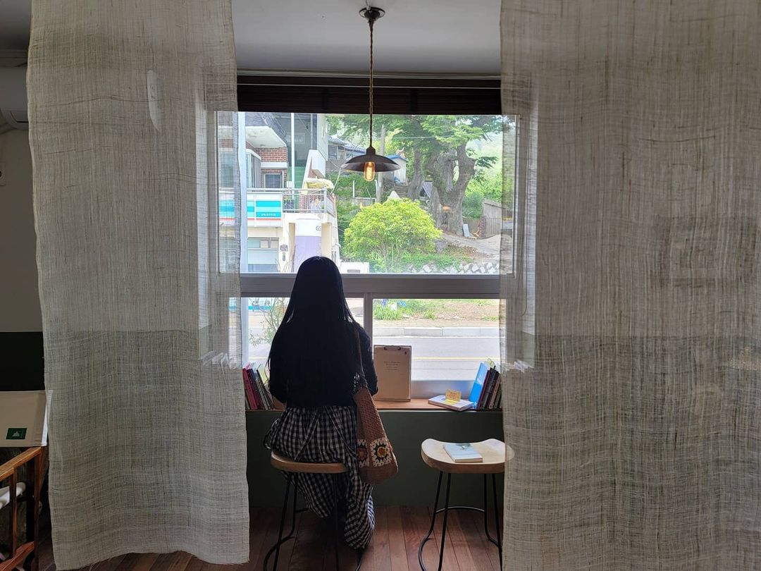 스테이위드북(stay with book)