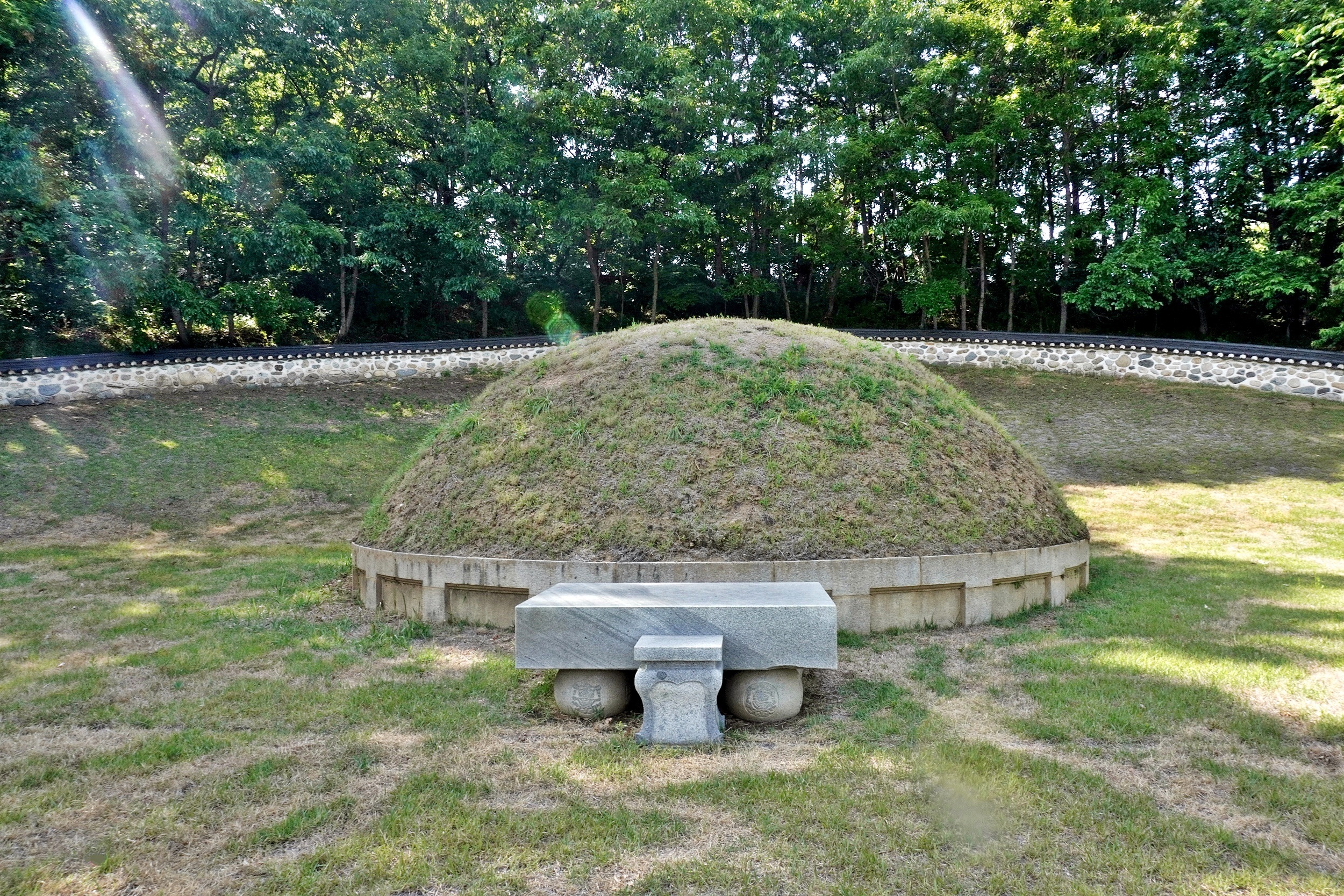 괴산 충민사(Chungminsa Shrine)
