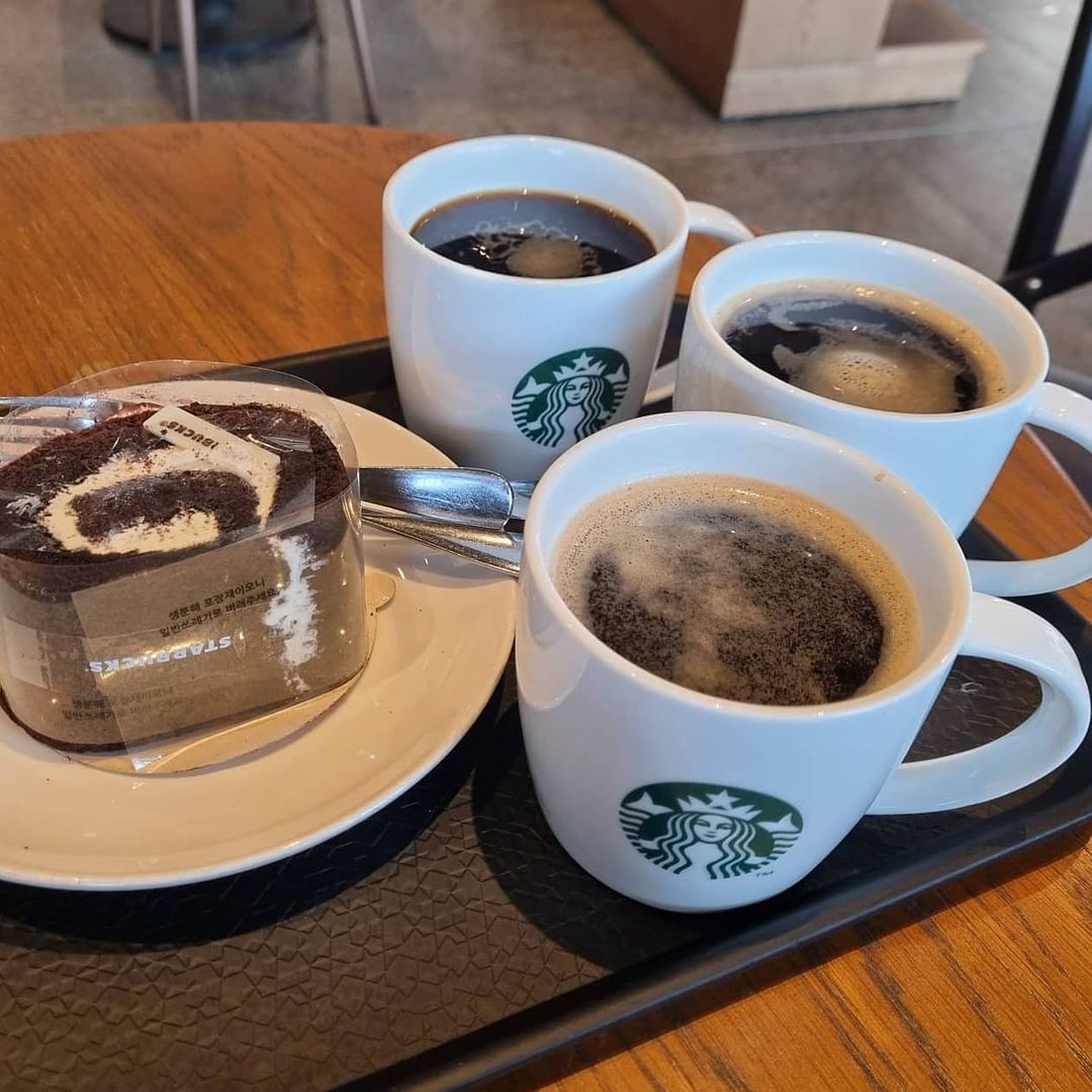 스타벅스 충주연수점