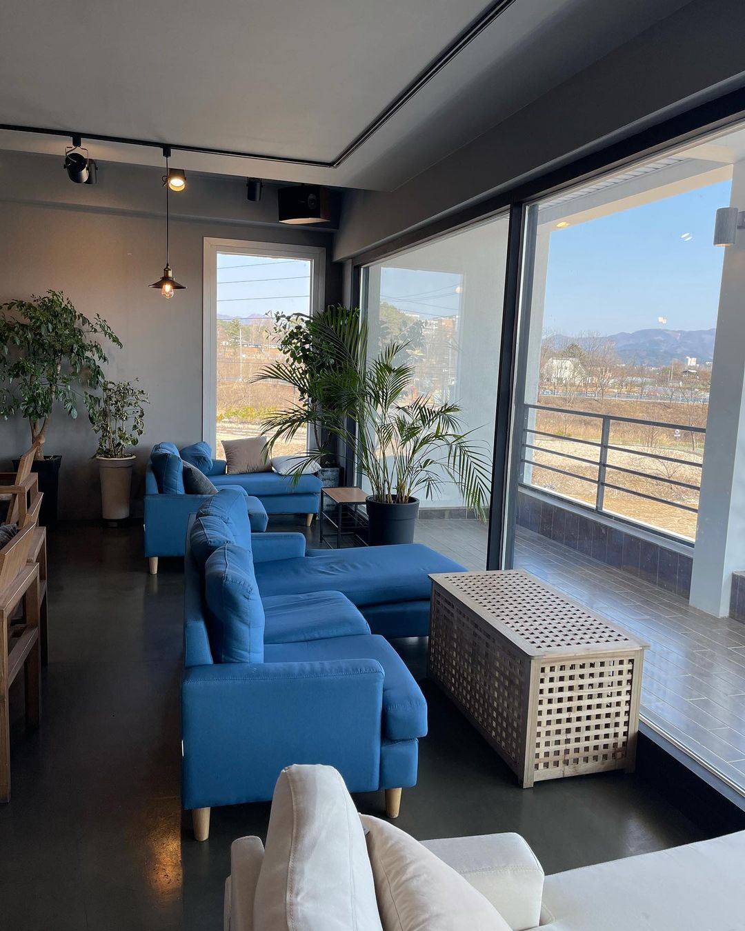 서면카페(SEOMYEON CAFE)