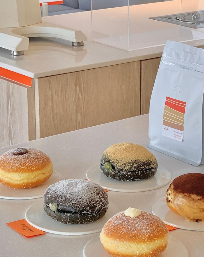 데이글로우(Dayglow)