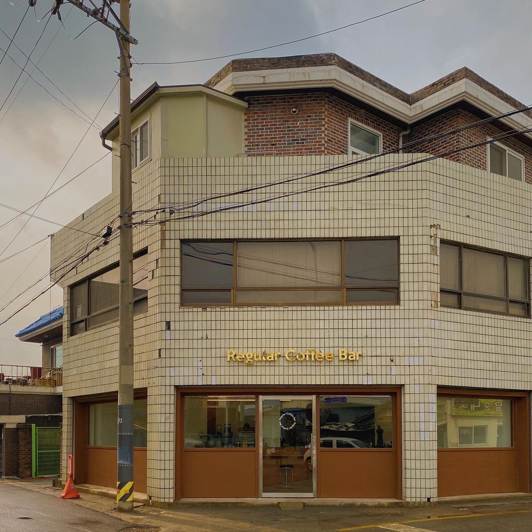 레귤러커피바(Regular coffee bar)