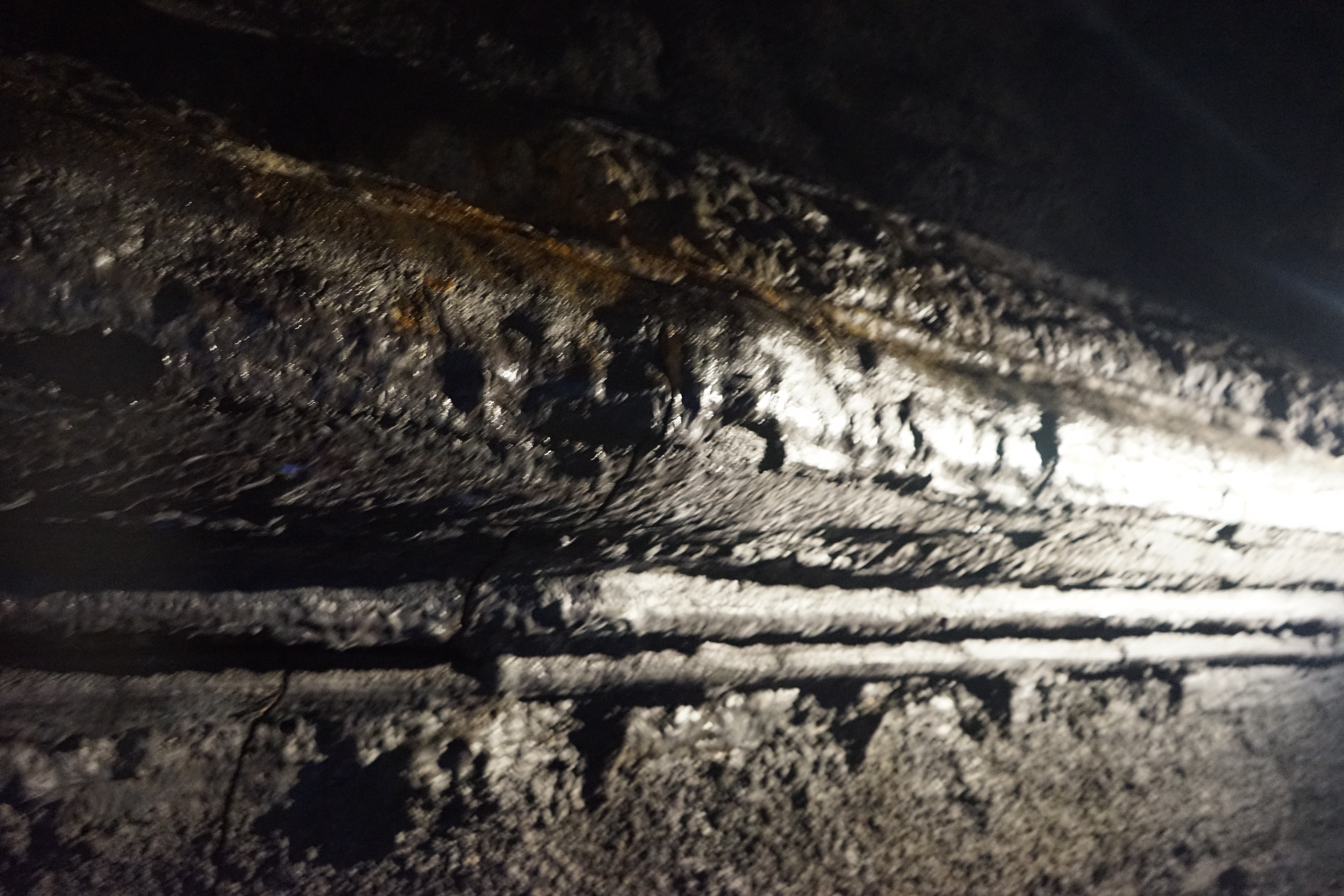 만장굴(Manjanggul Lava Tube)'s picture