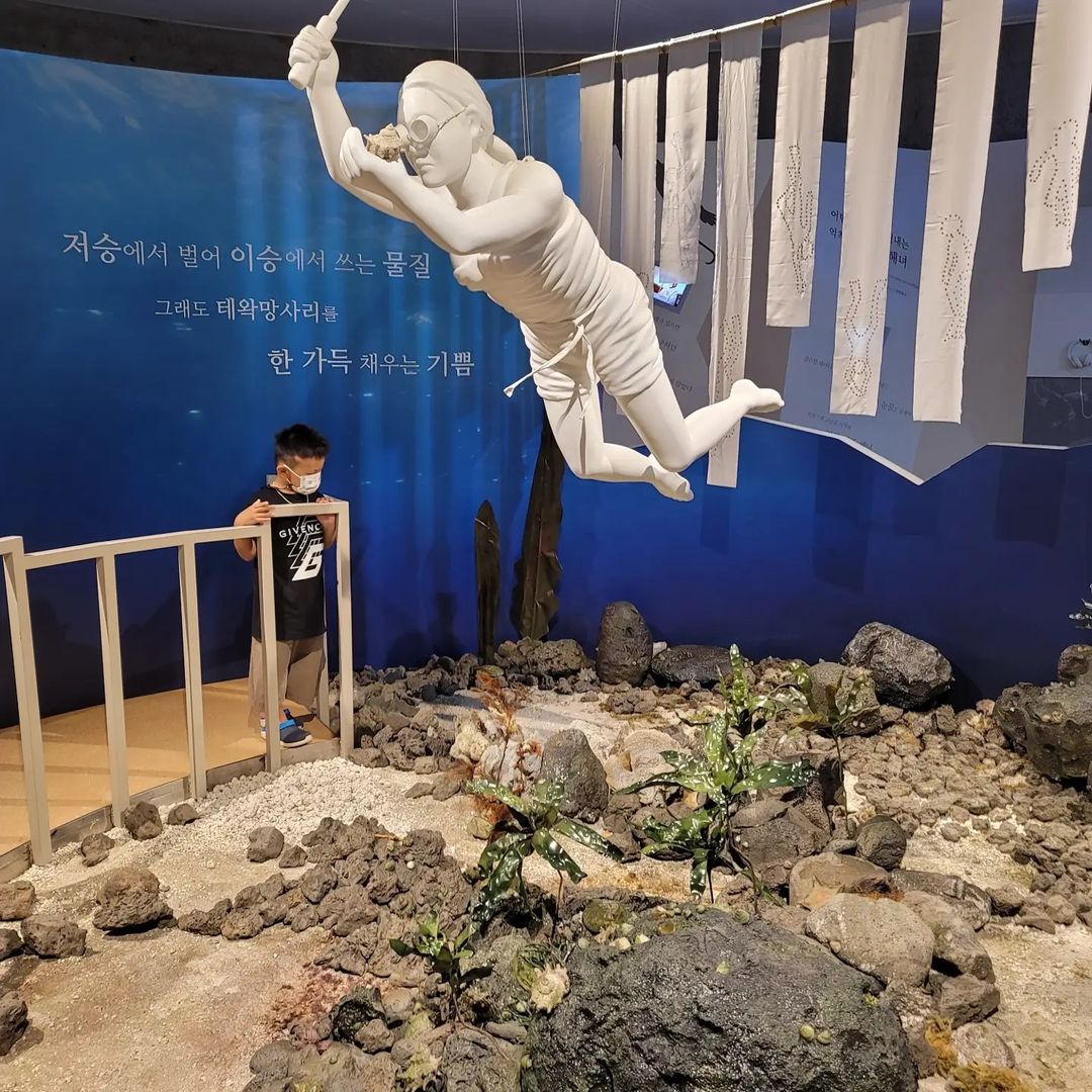 Jeju Haenyeo's Life & Ocean Experience