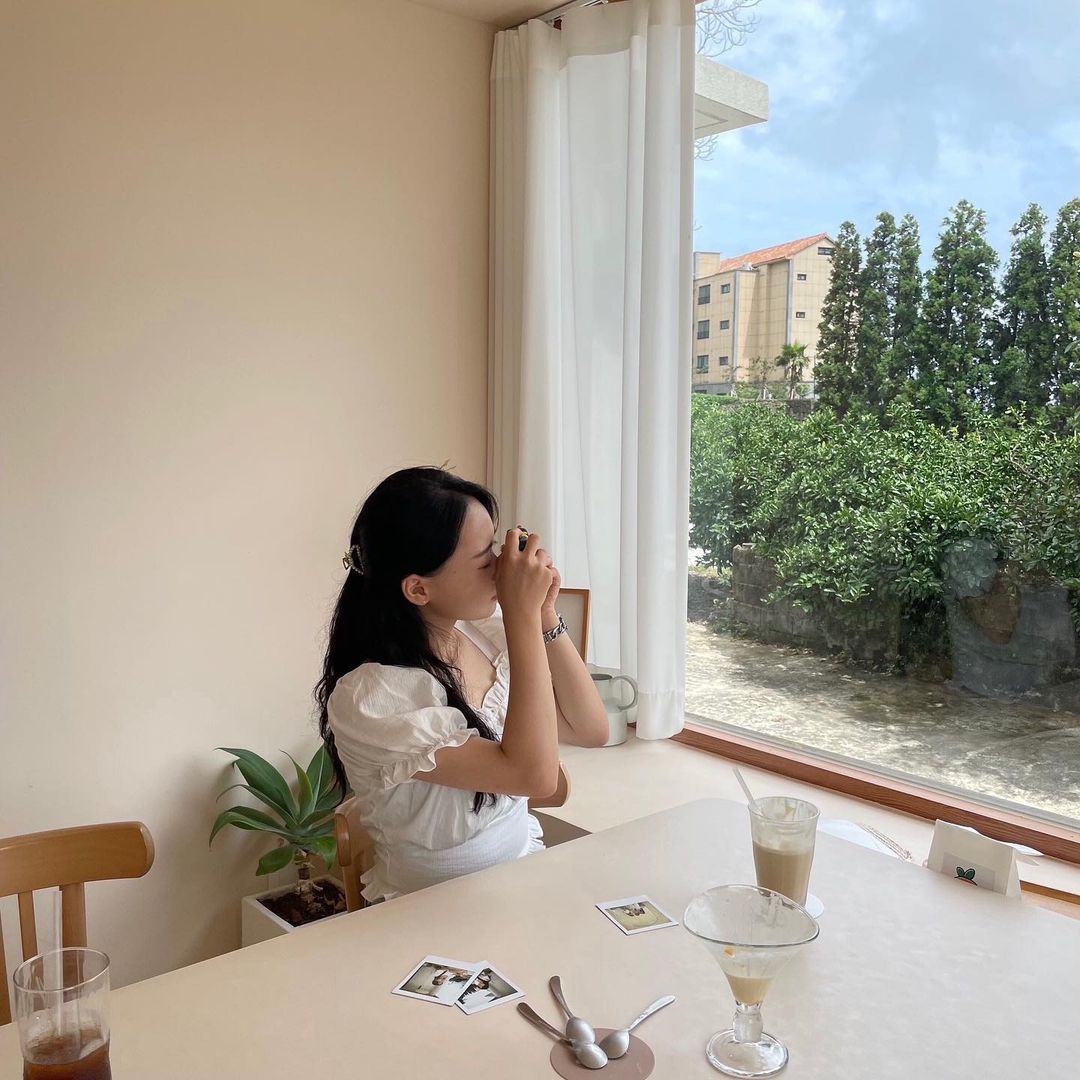 여섯번의 보름 (폐업)