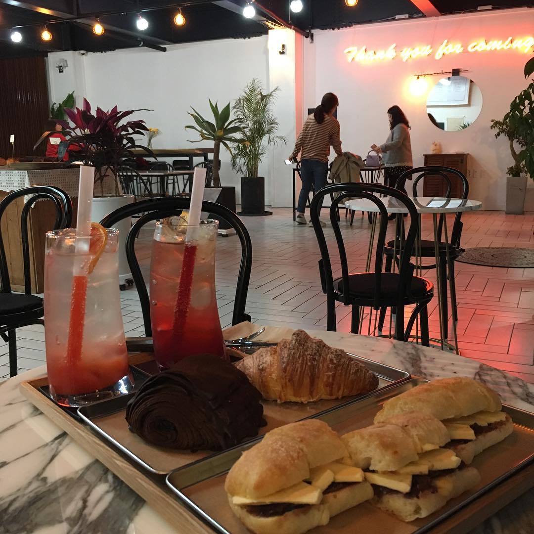 카페 밀케이 (폐업)()