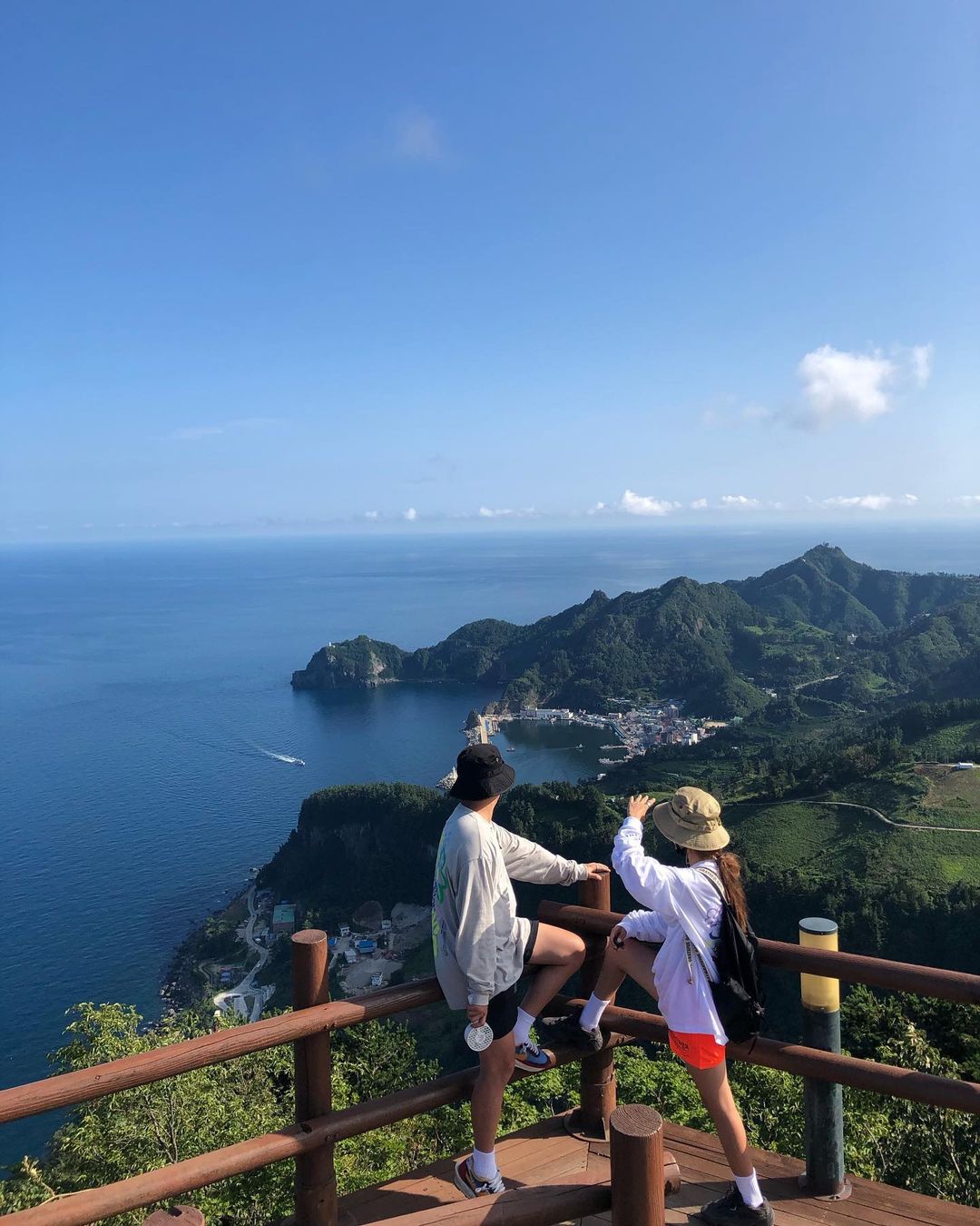 내수전 일출전망대(Naesujeon Sunrise Observatory)