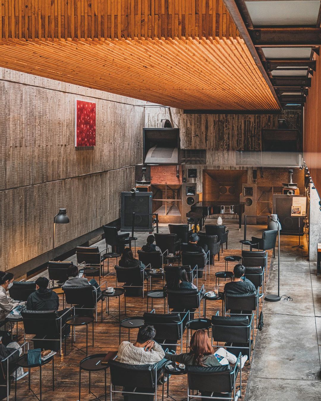 황인용뮤직스페이스카메라타