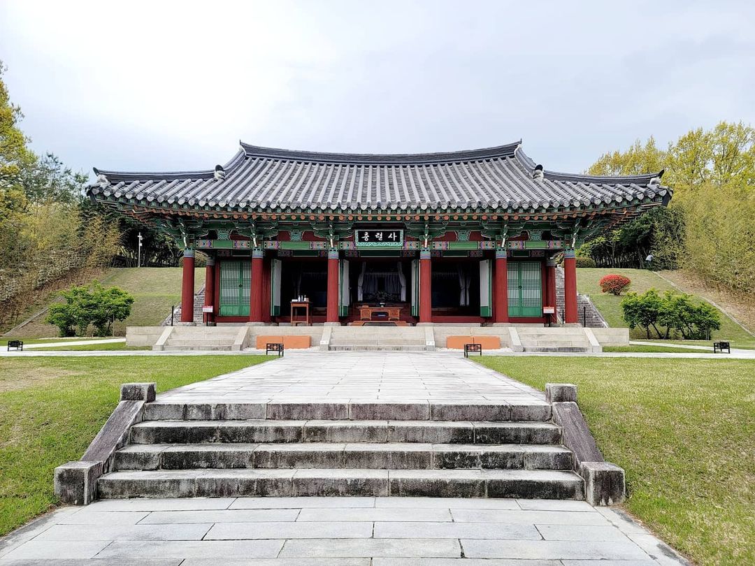 만인의 총(Tomb of Ten Thousand Patriotic Martyrs)'s picture