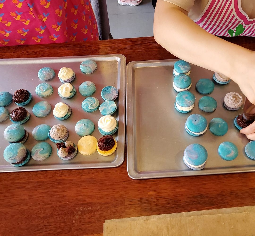 하롱카롱(Haron Caron)