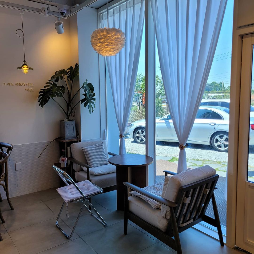 카페어곳(CAFE EOGOT)