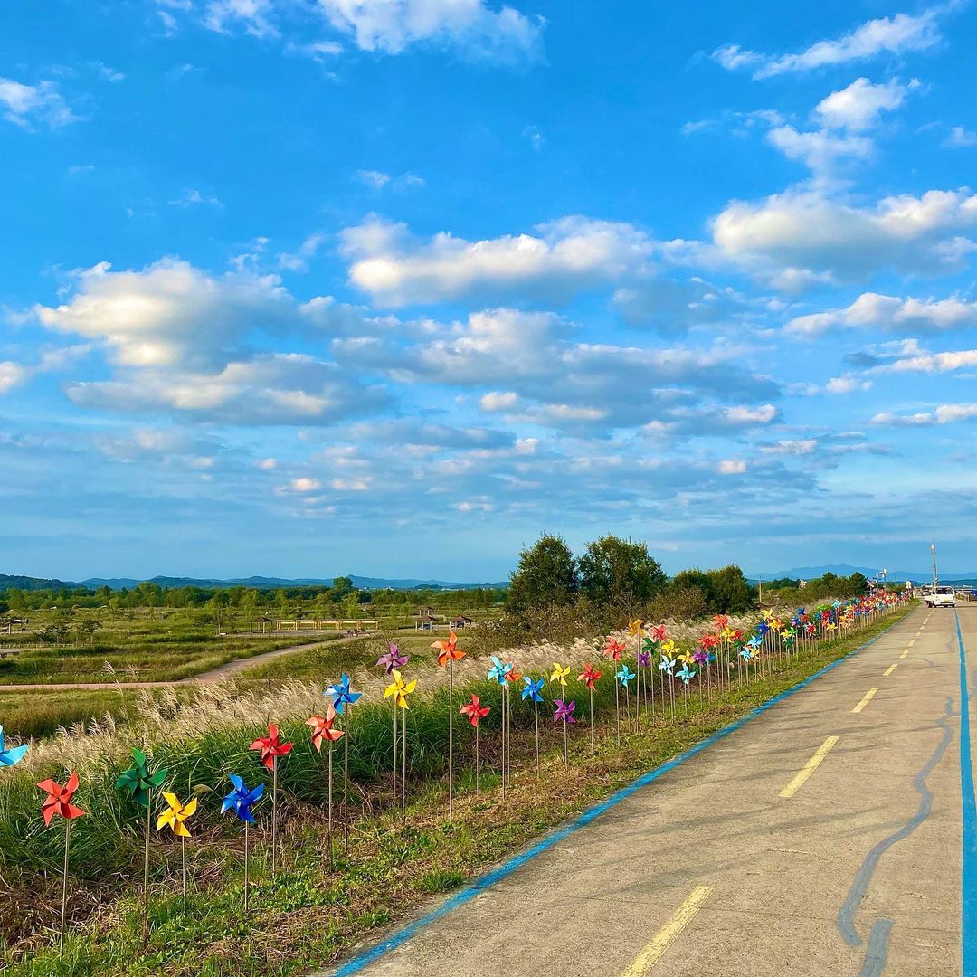 용안생태습지공원(Yongan Ecological Wetland Park)