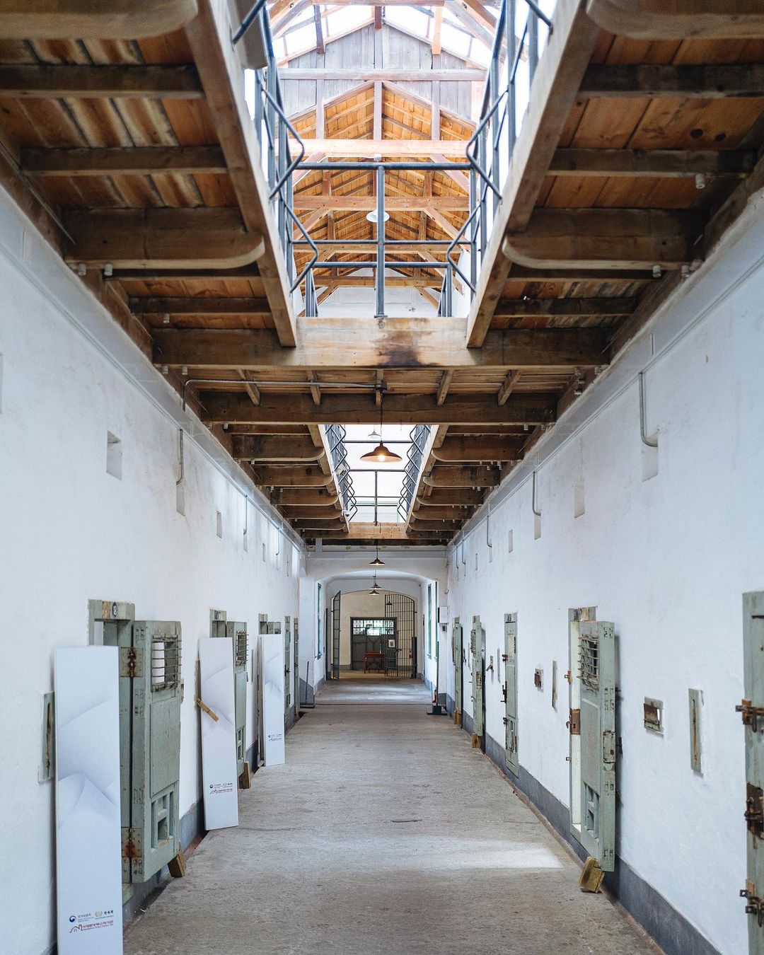 From Palaces to the Road to Independence: 600 Years of Seoul History