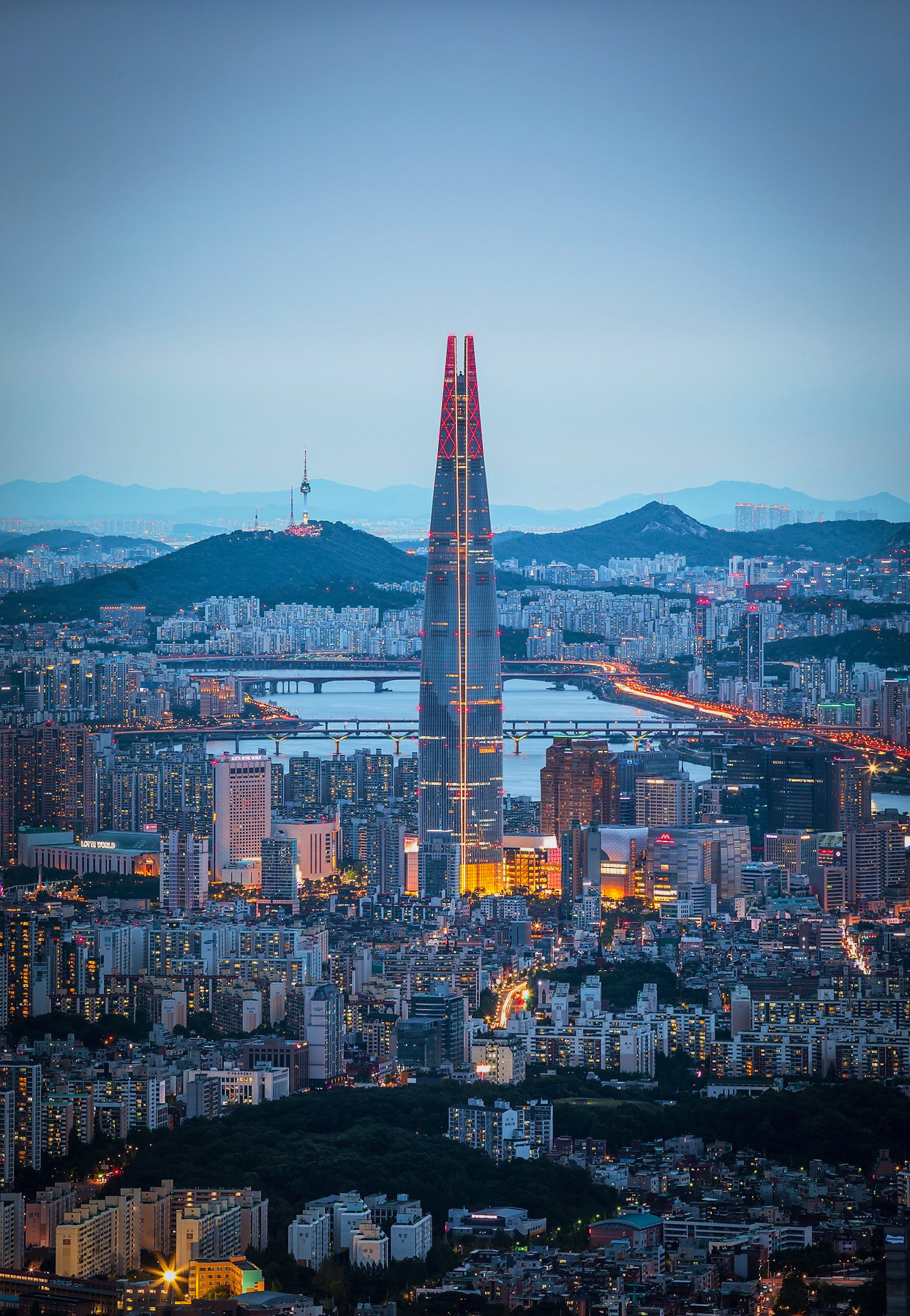 Trendy & Hot: Signature Spots in Seoul