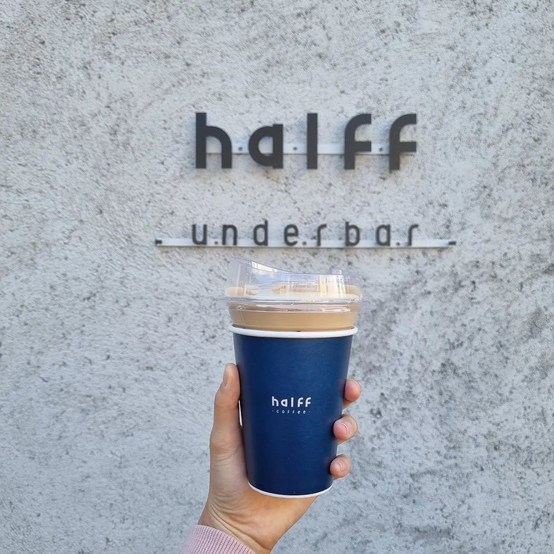 하프커피 성수점(halff Coffee Seongsu branch)