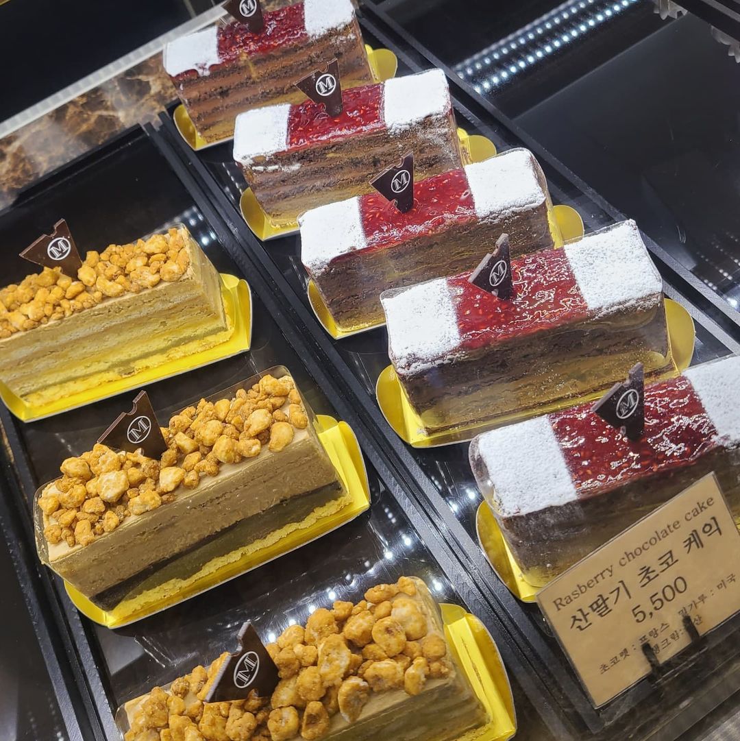 맘모스베이커리 (Mammoth Bakery)