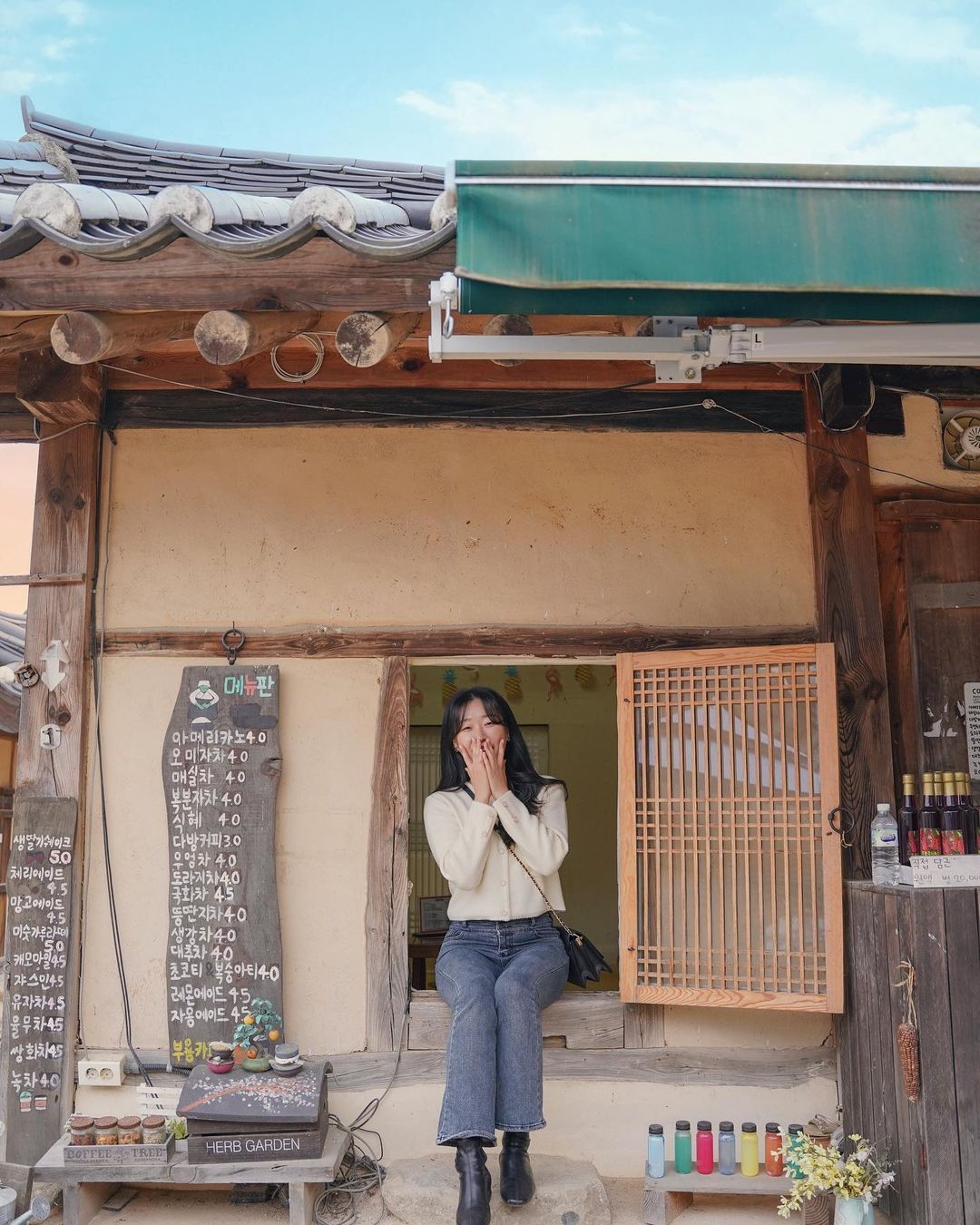 부용카페(Buyongdae Cafe)